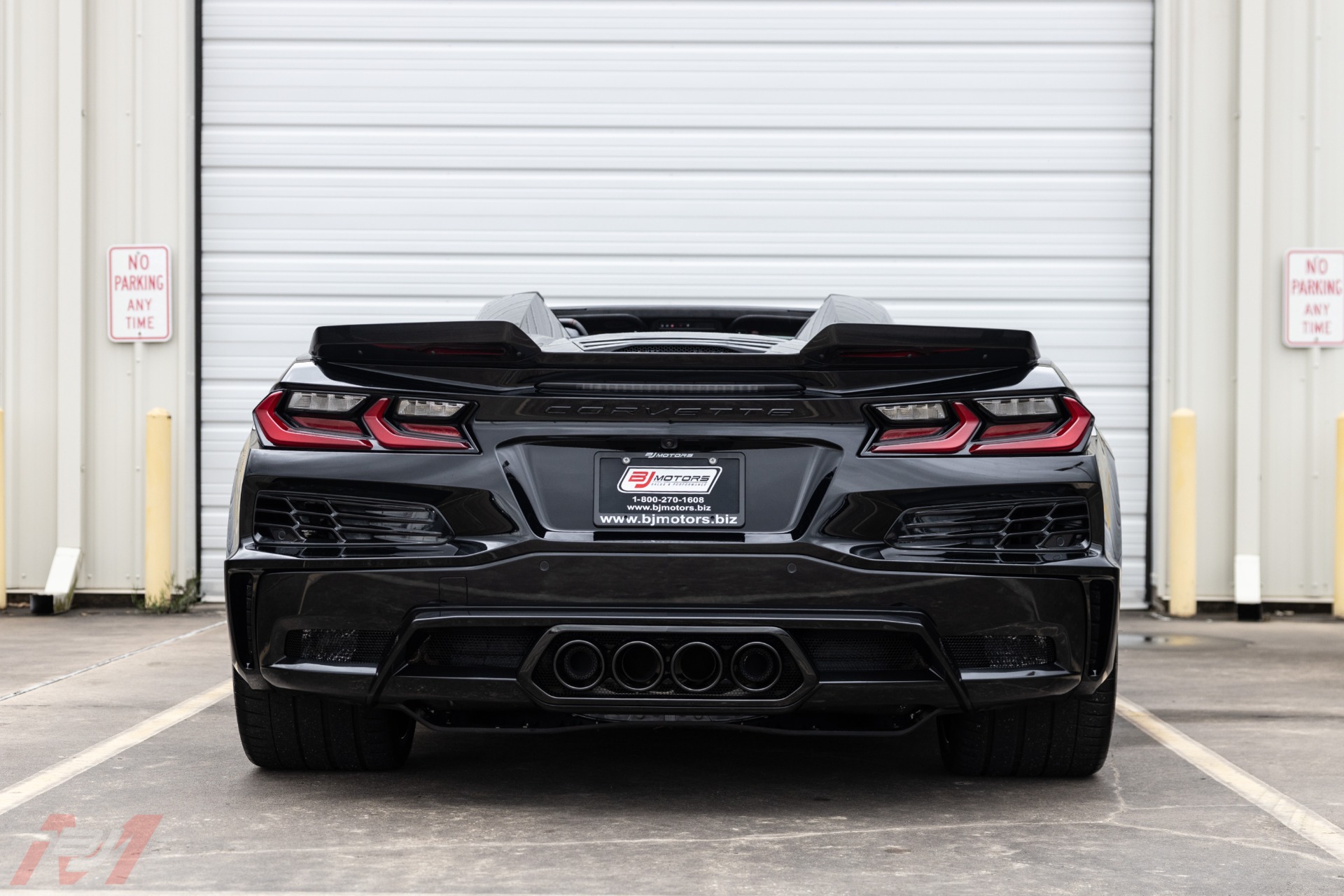 Used-2023-Chevrolet-Corvette-Z06