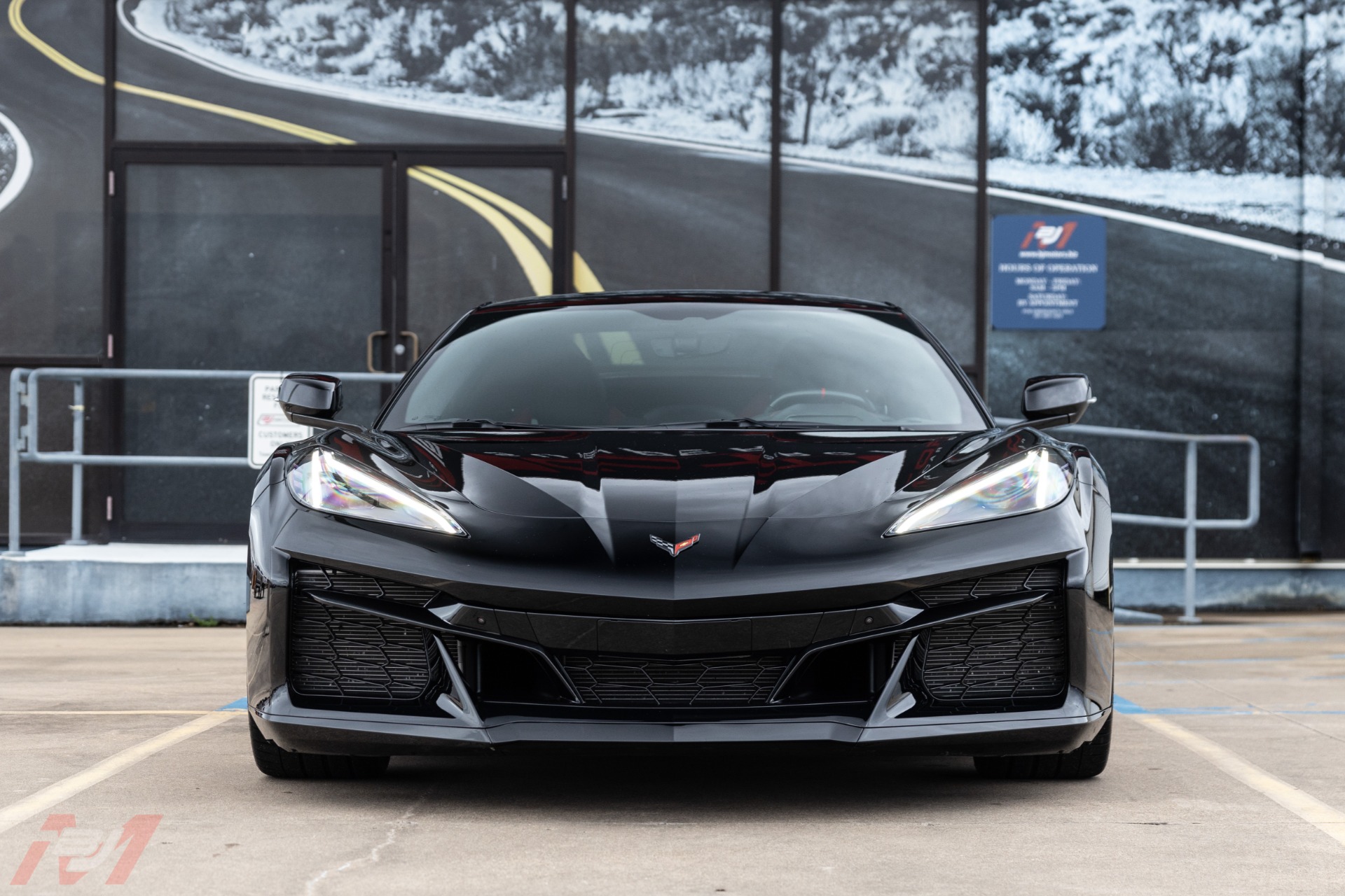 Used-2023-Chevrolet-Corvette-Z06