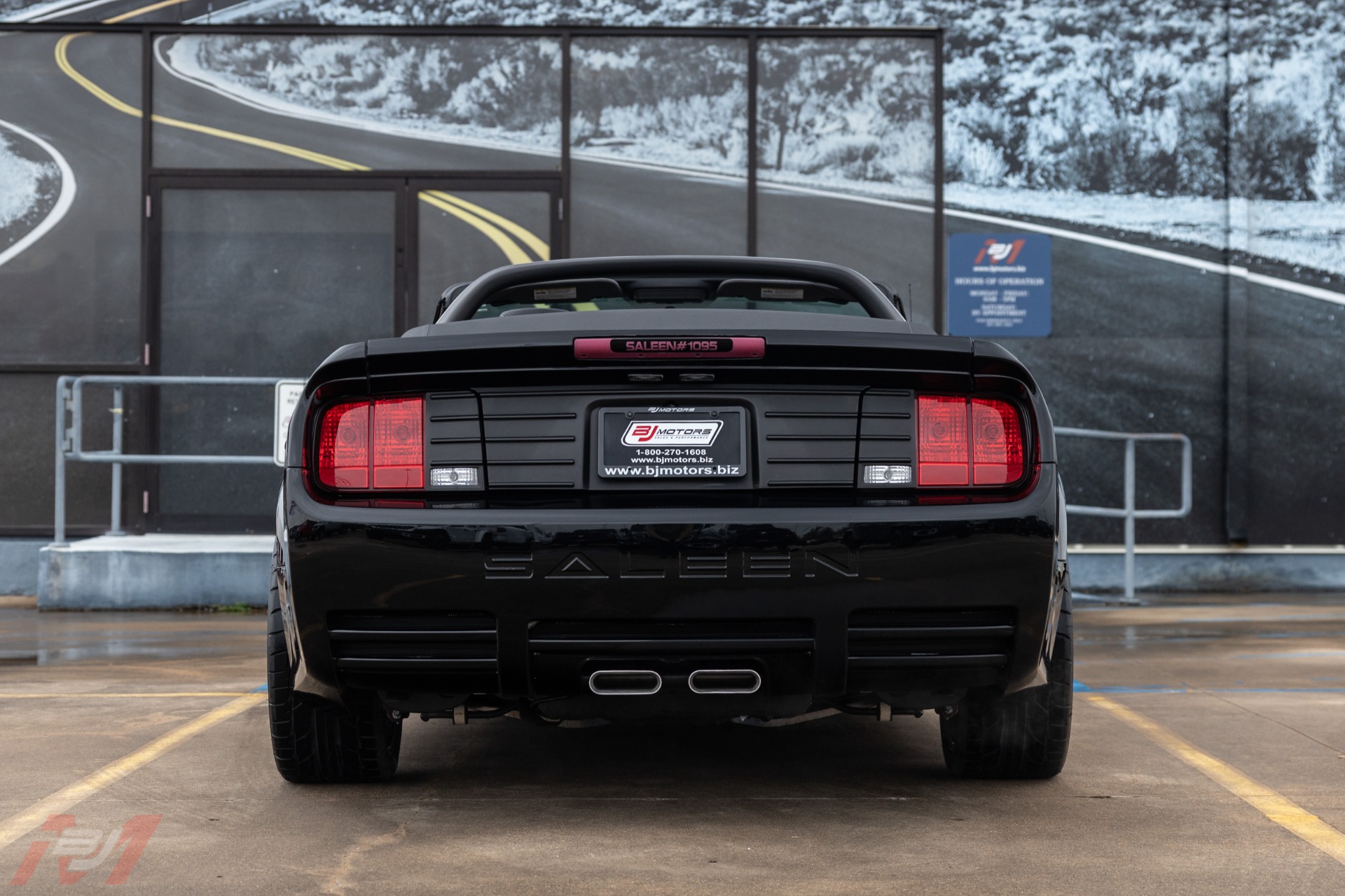 Used-2006-Ford-Mustang-Saleen-S281-3V-Convertible-5-speed