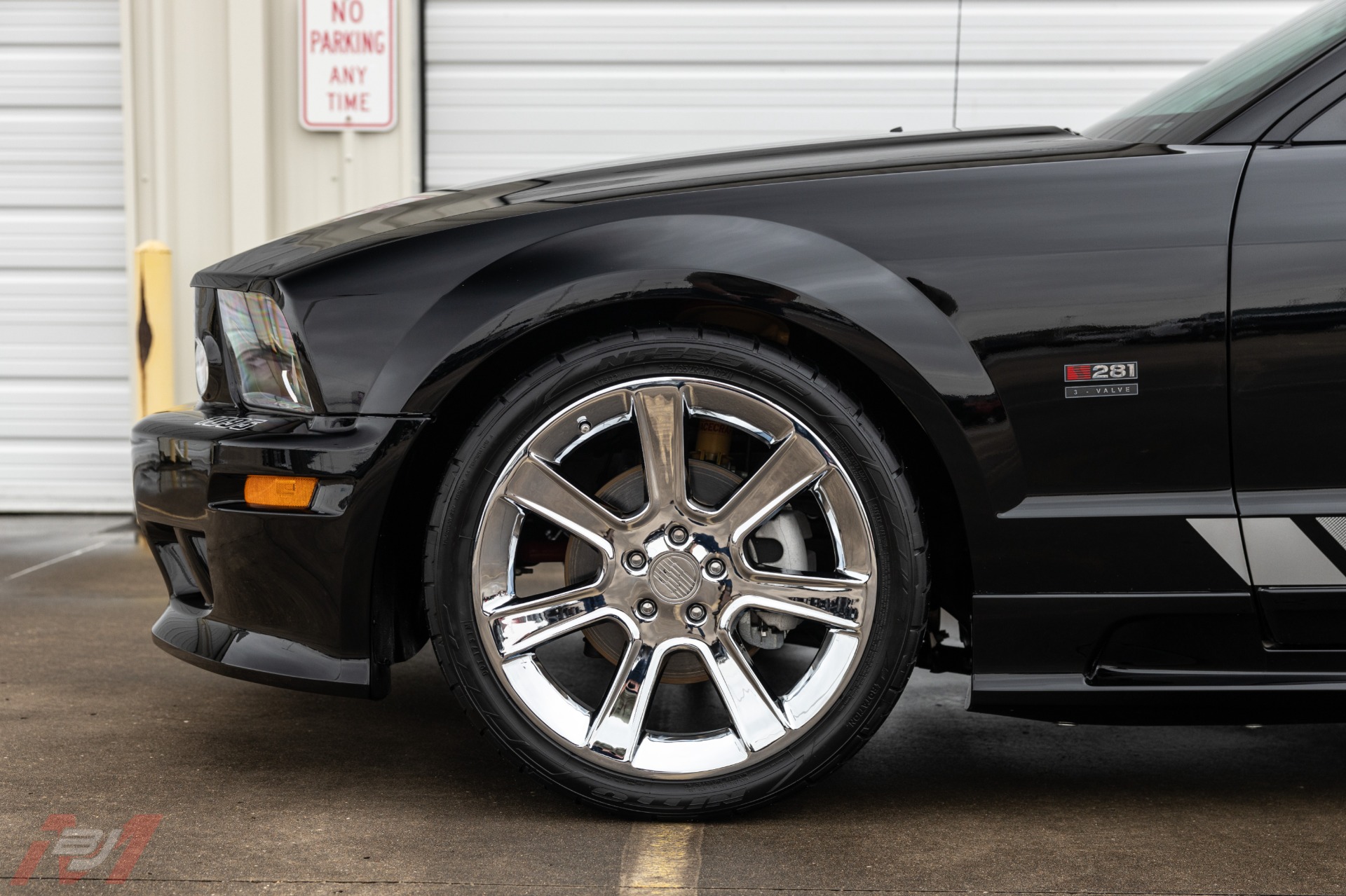 Used-2006-Ford-Mustang-Saleen-S281-3V-Convertible-5-speed