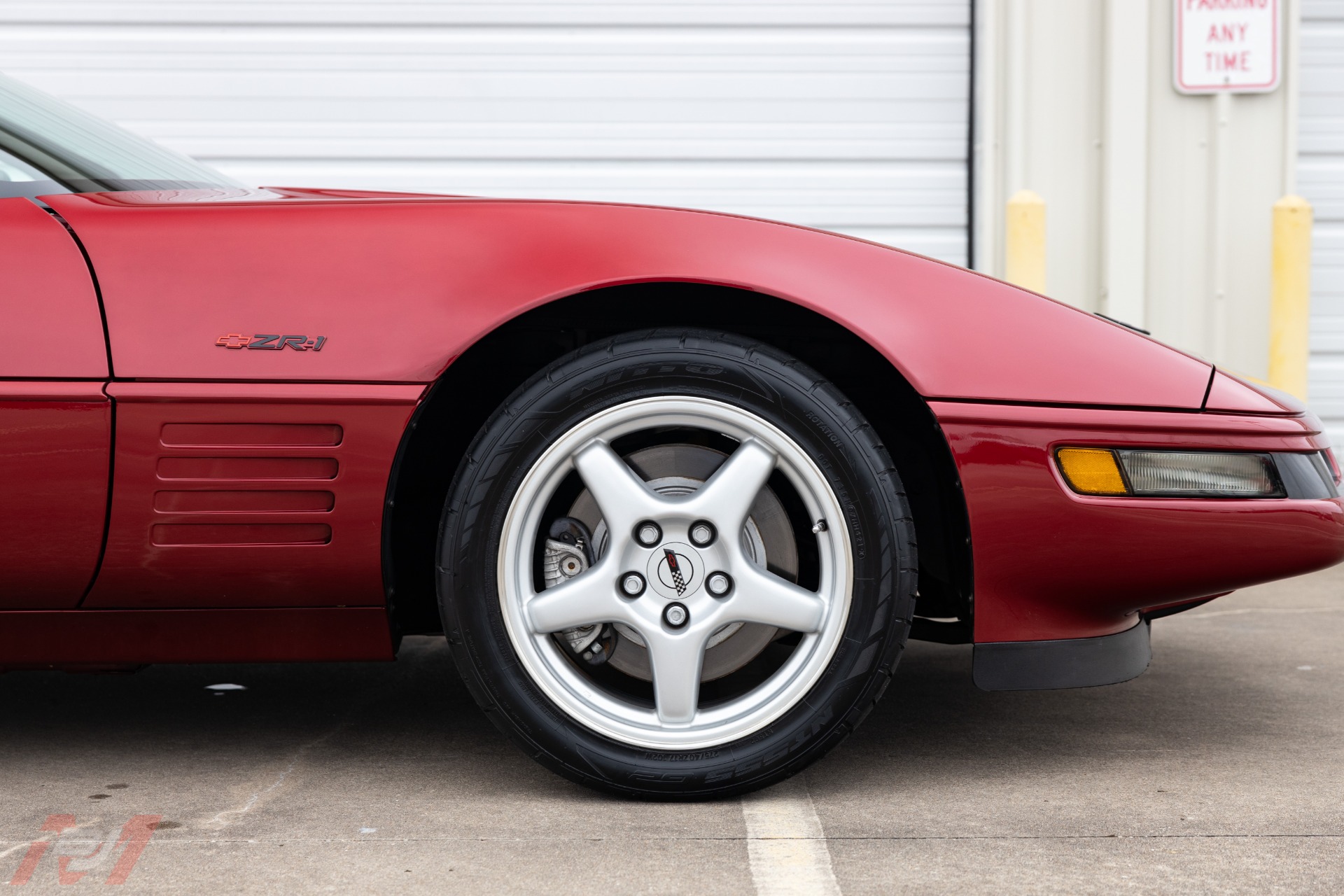 Used-1994-Chevrolet-Corvette-ZR1