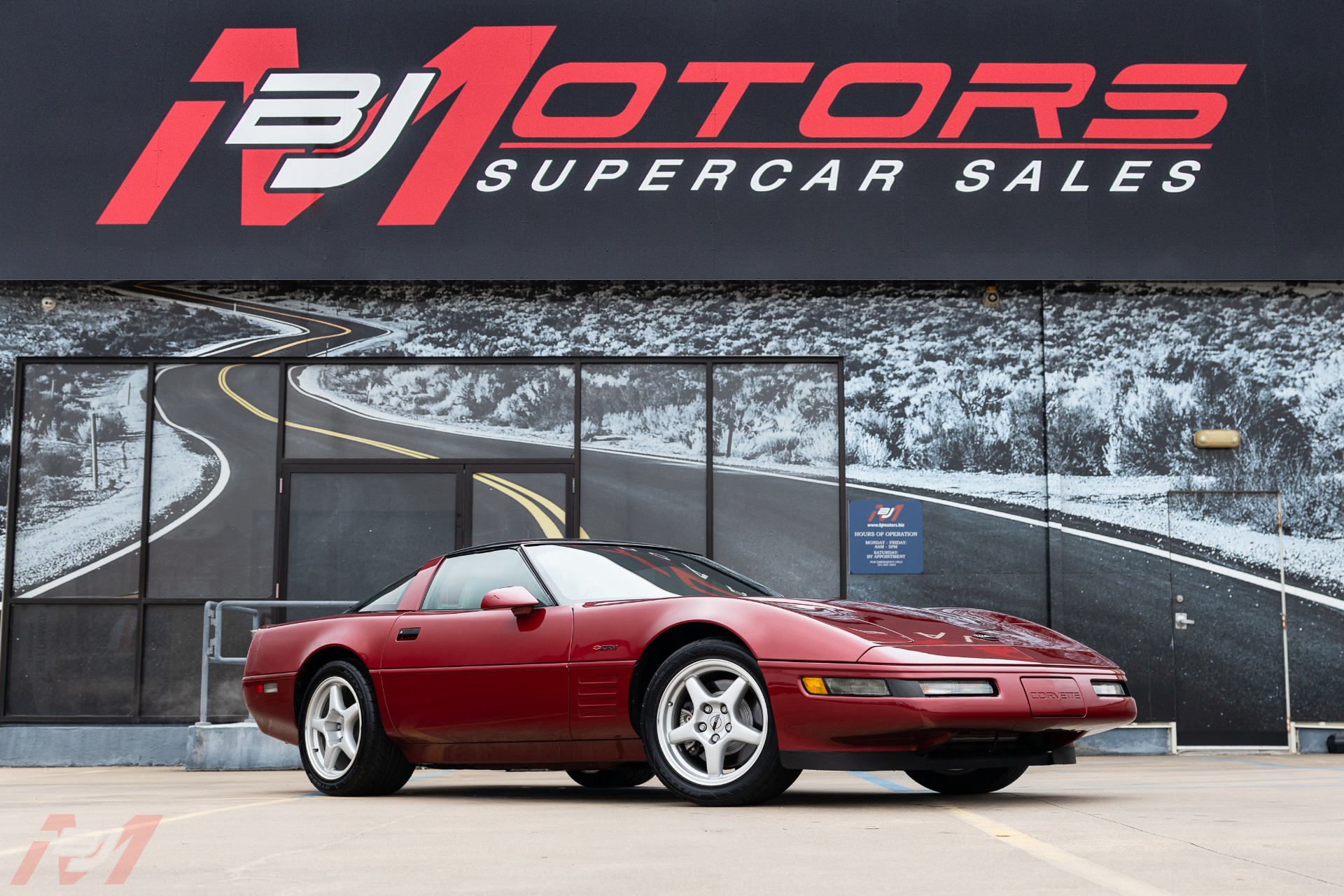 Used-1994-Chevrolet-Corvette-ZR1